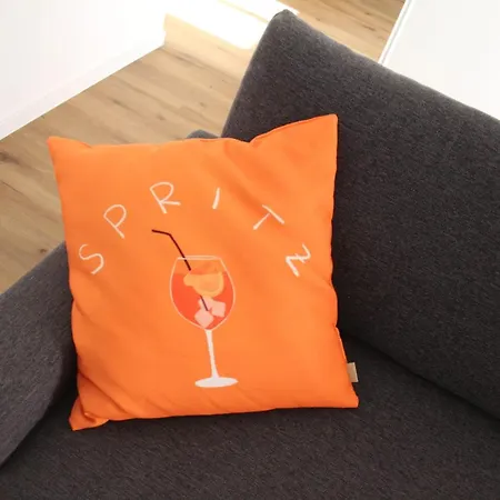 Aperolgasse *
